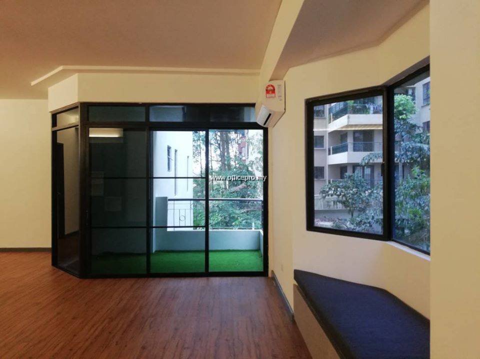 Shopfront Aluminium Frame With Glass l Glass Supplier Malaysia l INPRO